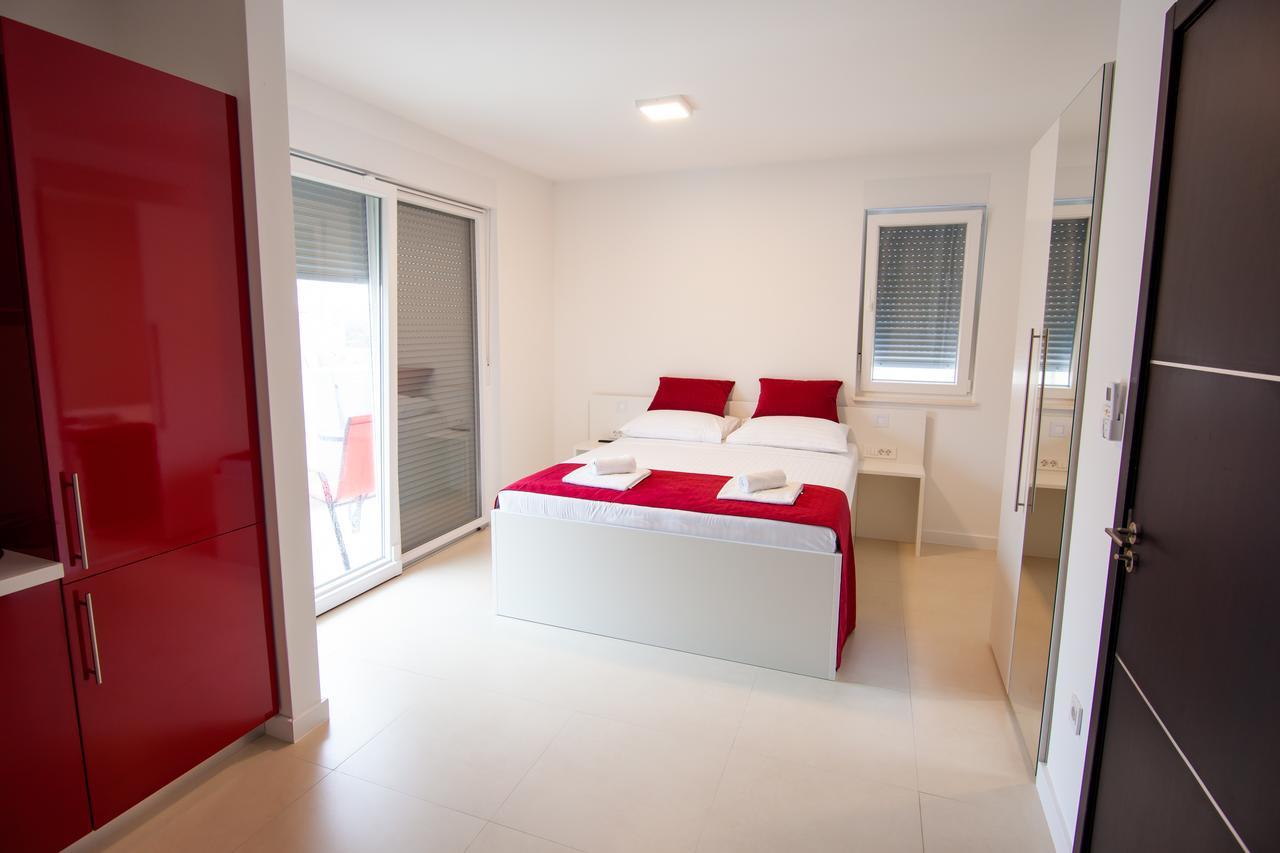 Residences Bellavista 3 ノヴァリャ エクステリア 写真
