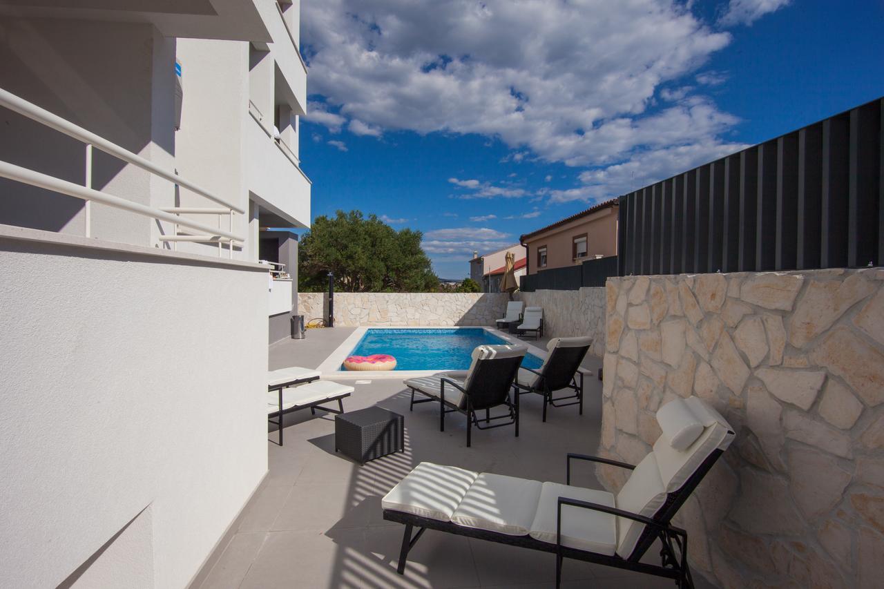 Residences Bellavista 3 ノヴァリャ エクステリア 写真